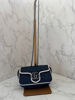 Gucci GG Marmont Torchon Super Mini in NavyWith White Piping